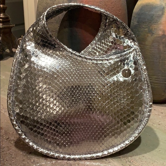 HAYWARD | Silver Python Mini Tear Drop Bag - Picture 3 of 5